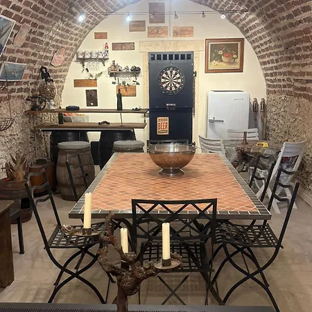 Troglodytique Typique Et Cosy Pour Escapade Paisible * Flee (Sarthe)